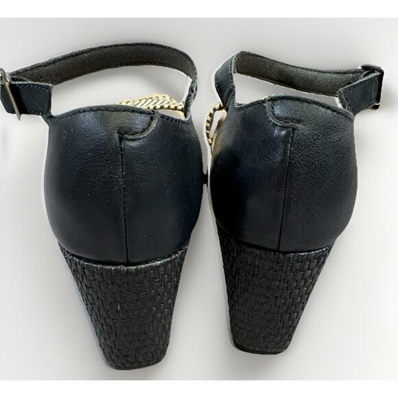 Clark’s Collection Women’s Wedge Sandal Woven Toe Strap, Ankle Buckle Size 10 - Picture 6 of 6